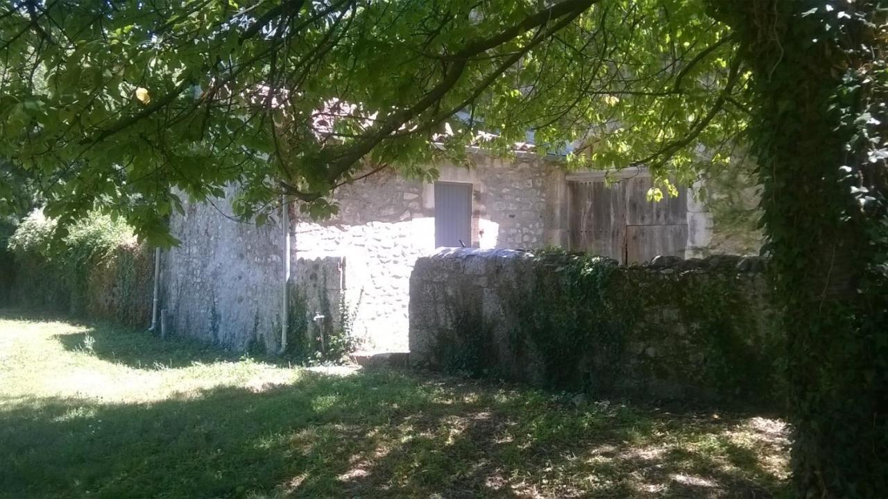 Viviers Hostellerie Charles De Foucauld מראה חיצוני תמונה